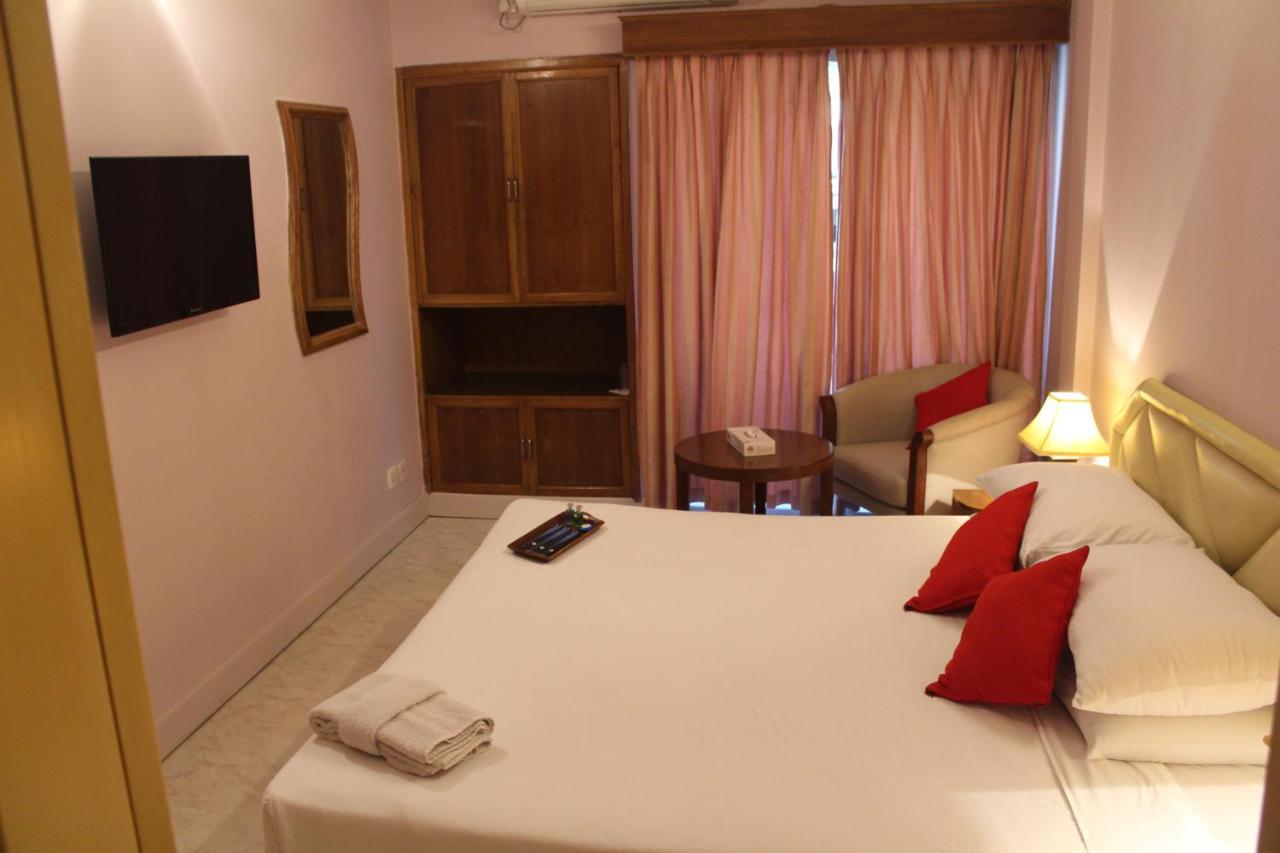 Hotel Sea Crown Кокс Базар Екстериор снимка