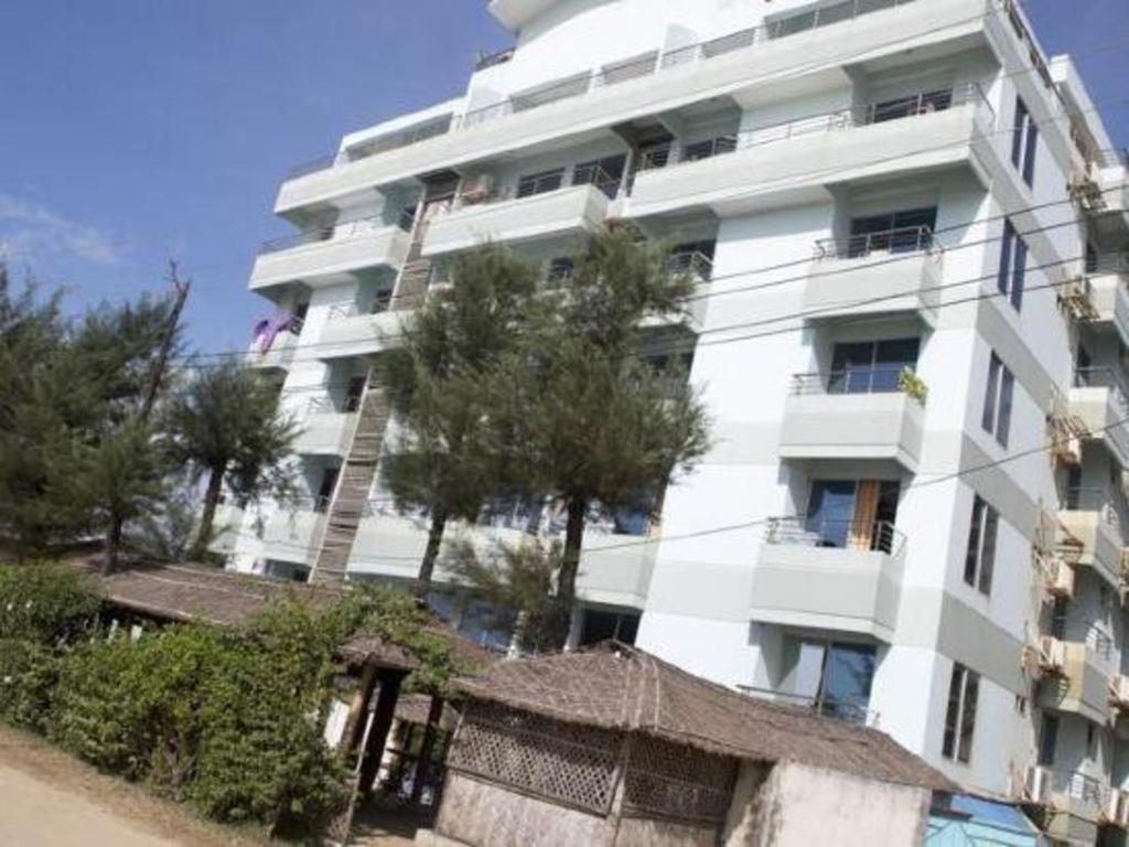 Hotel Sea Crown Кокс Базар Екстериор снимка