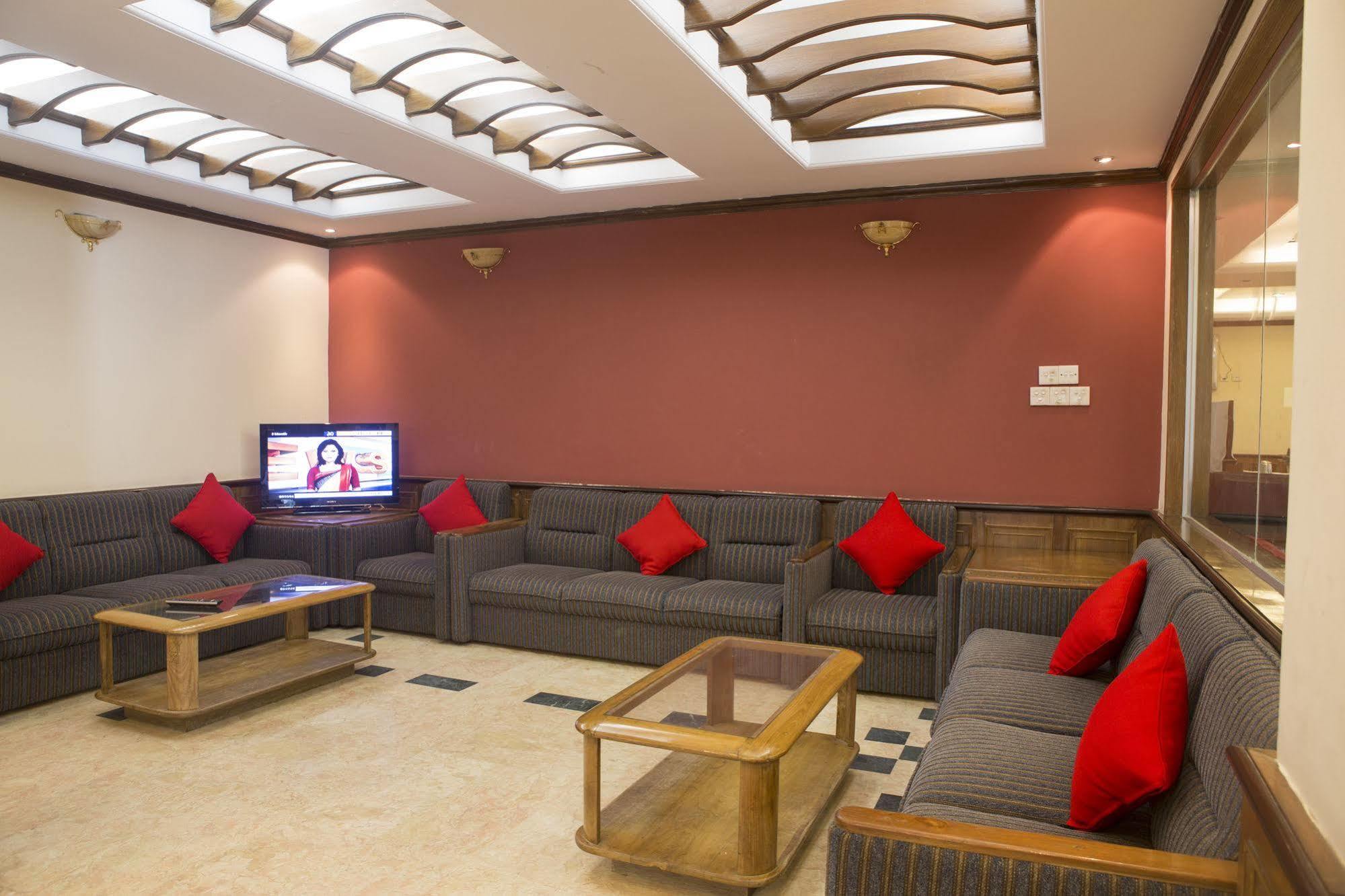 Hotel Sea Crown Кокс Базар Екстериор снимка